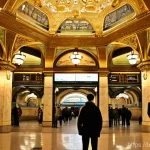Home 14 지하철 아트 갤러리 투어 - **Prompt:** An opulent and grand subway station, reminiscent of the Moscow Metro, transformed into a...